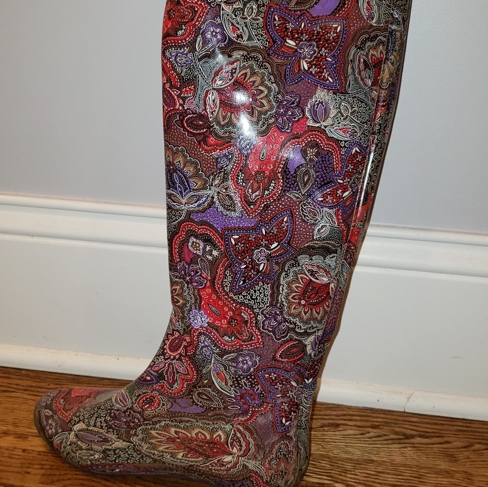 Rain boots